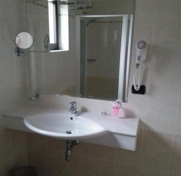 בית מלון כפרי Mercedes