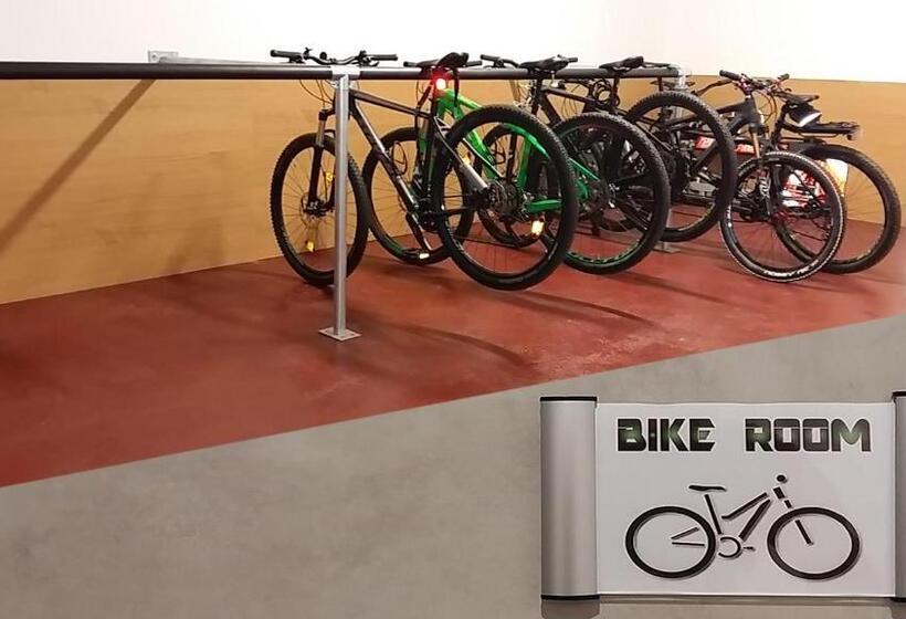 בית מלון כפרי Mercedes