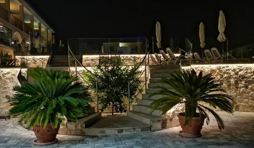 בית מלון כפרי Mercedes