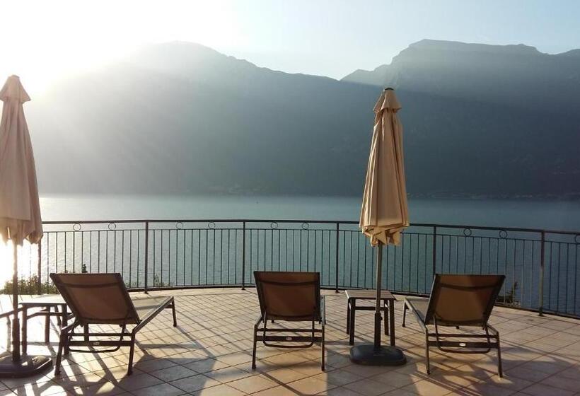 בית מלון כפרי Mercedes