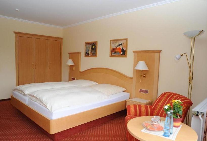 Отель Restaurant Berghof