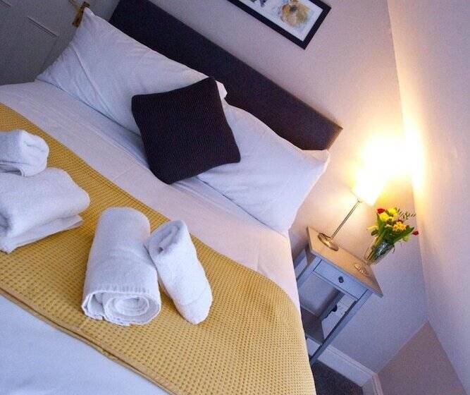 호텔 Rowton Poplars