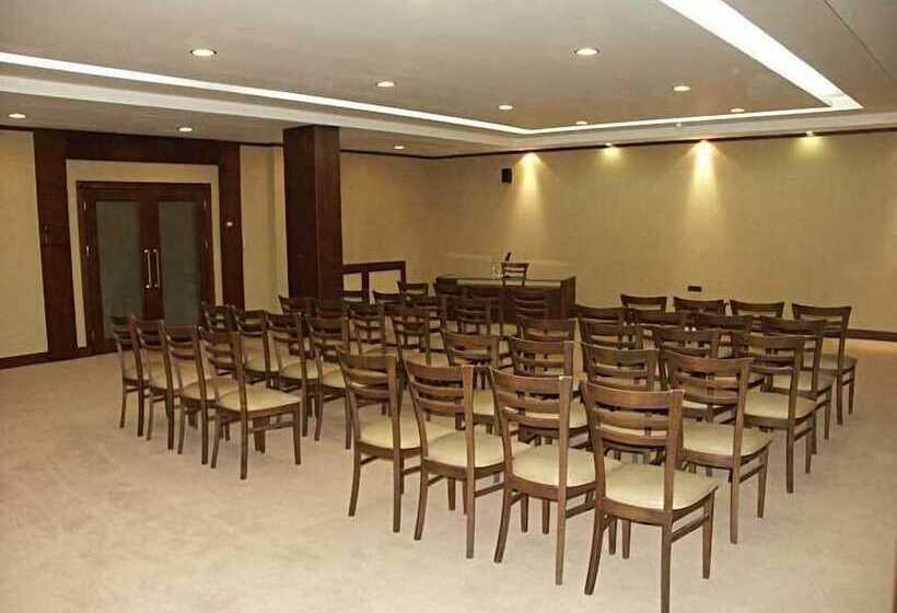 ホテル Sivas Buyuk