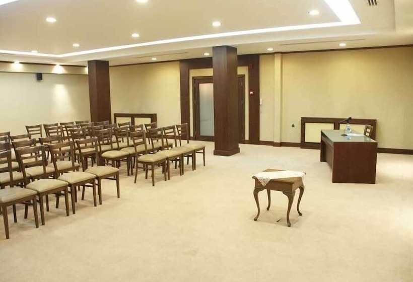 ホテル Sivas Buyuk