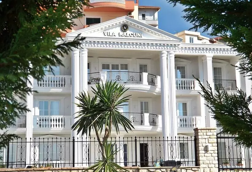 هتل Vila Kalcuni Sarande
