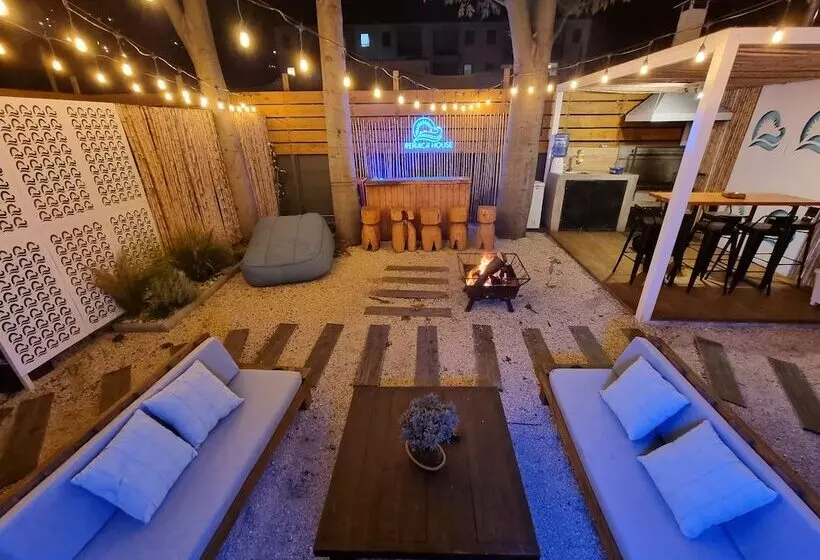 Reñaca House Bed & Breakfast