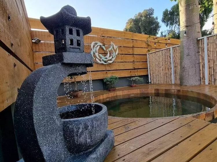 Reñaca House Bed & Breakfast