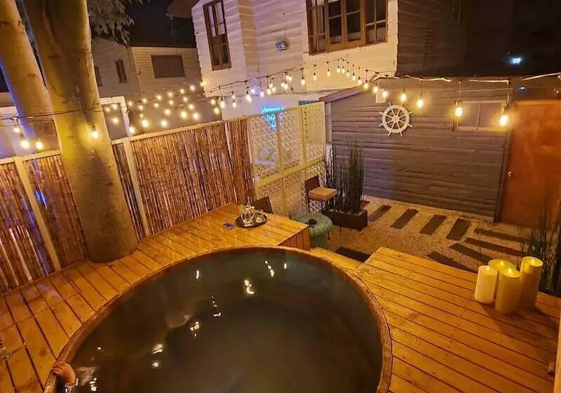 Reñaca House Bed & Breakfast