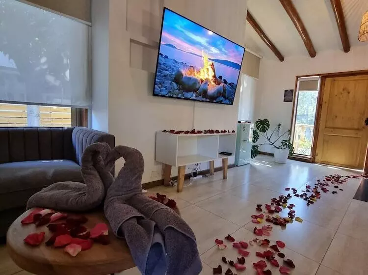 Reñaca House Bed & Breakfast