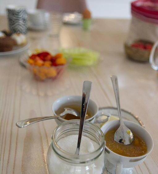 مبيت وإفطار Alaburic Rooms & Apartment