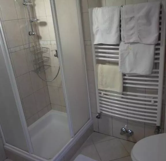 Aamiaismajoitus (B&B) Villa Daniela