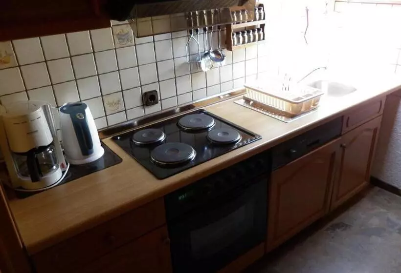 Aamiaismajoitus (B&B) Villa Daniela