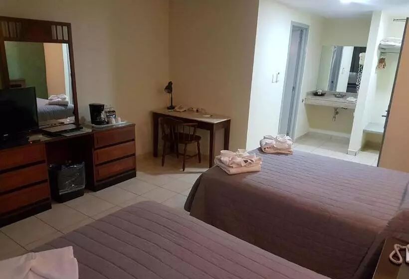 Hotelli Bello Cordoba