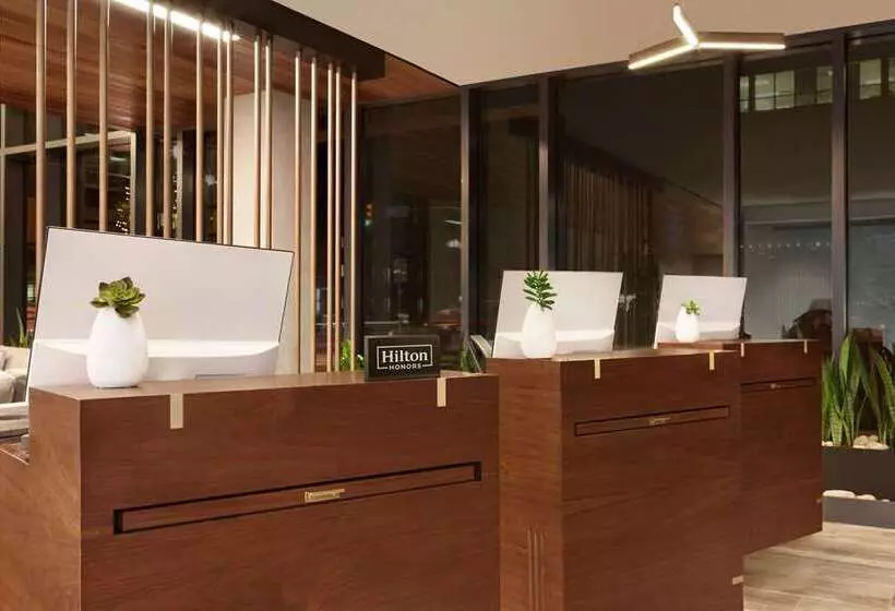 Hotelli Embassy Suites By Hilton Boulder