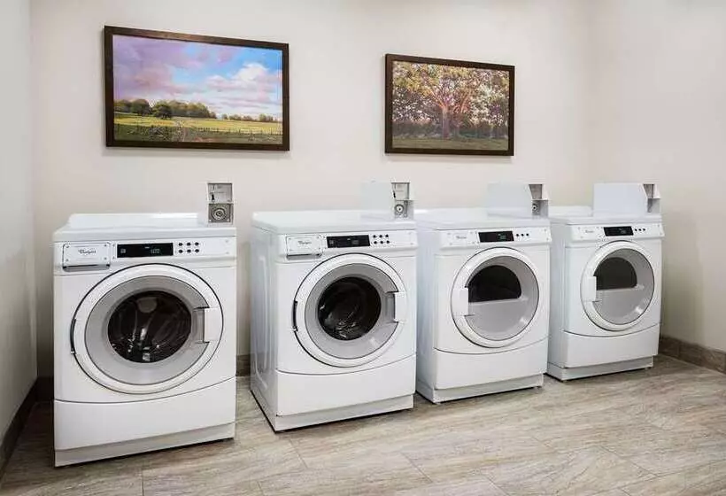 ホテル Embassy Suites By Hilton College Station, Tx