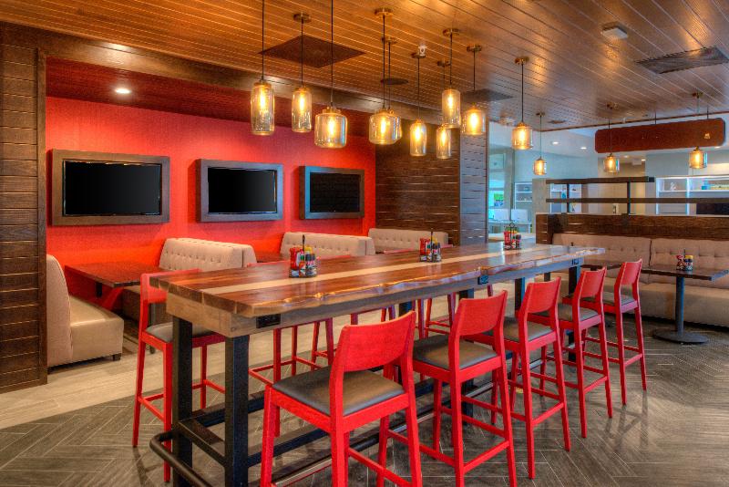 Holiday Inn Hotel & Suites Houston West Katy Mills, An Ihg