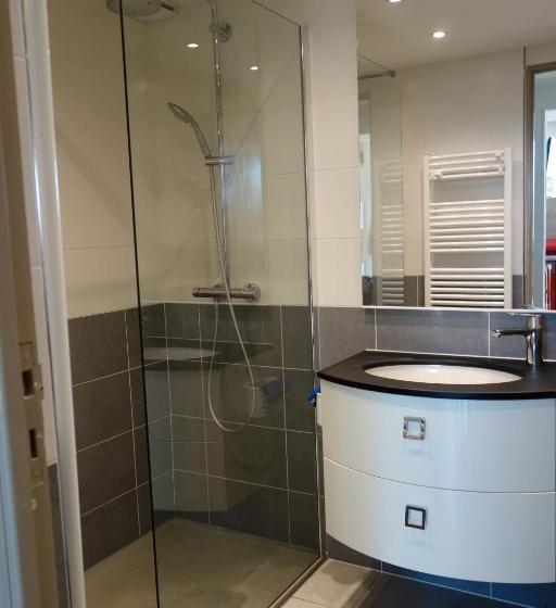 בית מלון כפרי Le Floriana Residence