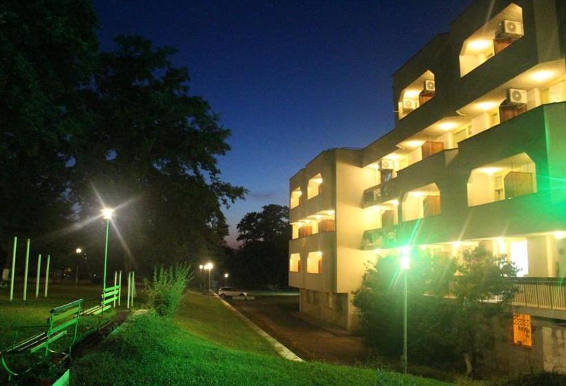 Atliman Beach Park Hotel