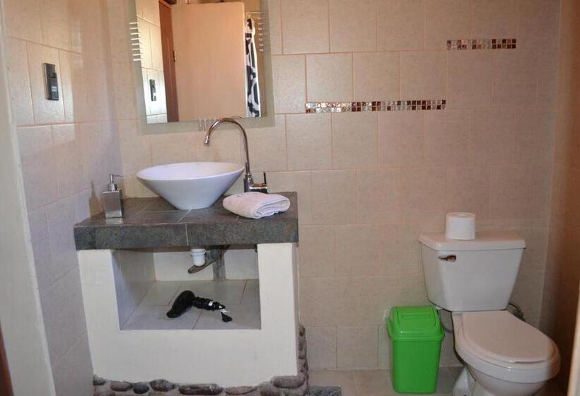 مبيت وإفطار Hostal Y Cabañas Renta House San Pedro