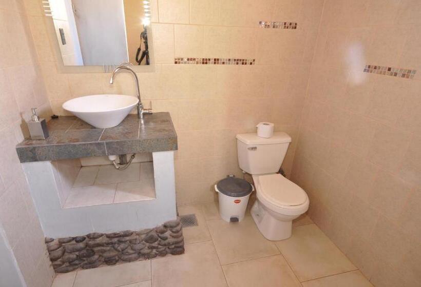 مبيت وإفطار Hostal Y Cabañas Renta House San Pedro