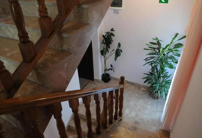 Aamiaismajoitus (B&B) Rooms Stella