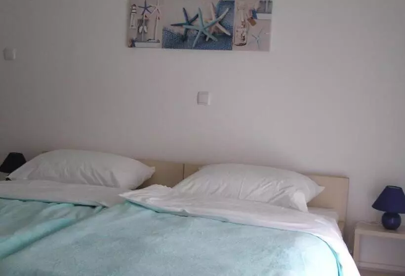 Aamiaismajoitus (B&B) Rooms Stella