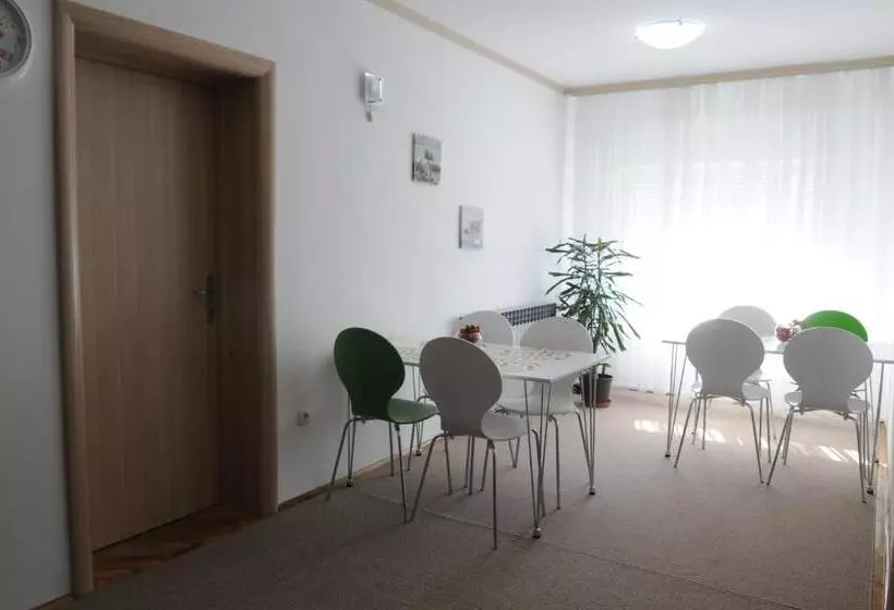 Aamiaismajoitus (B&B) Rooms Stella