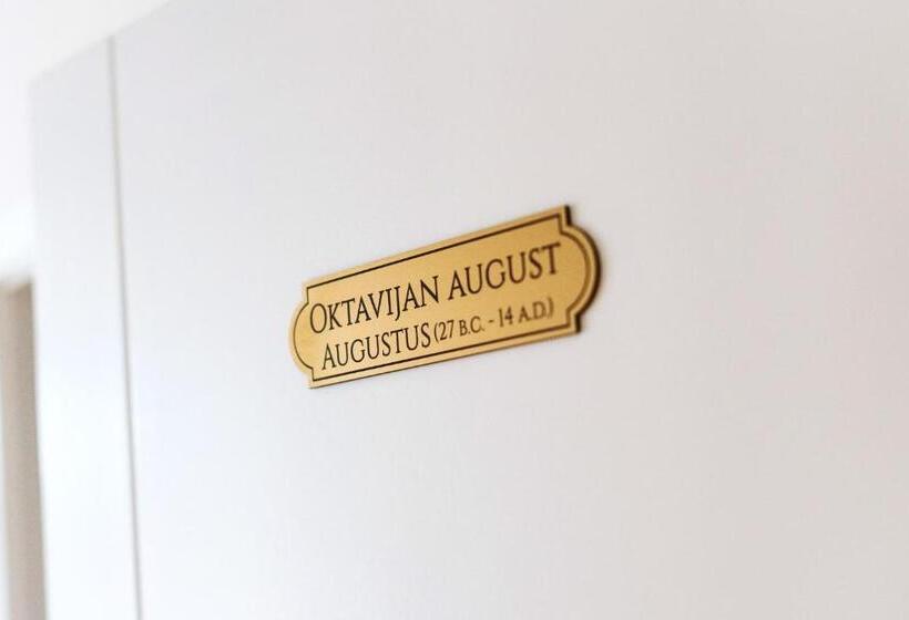 Boutique Hostel Livia