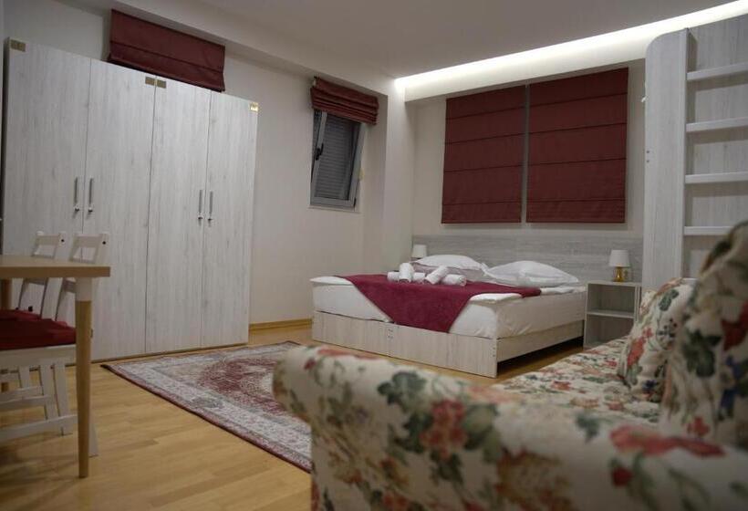 Boutique Hostel Livia