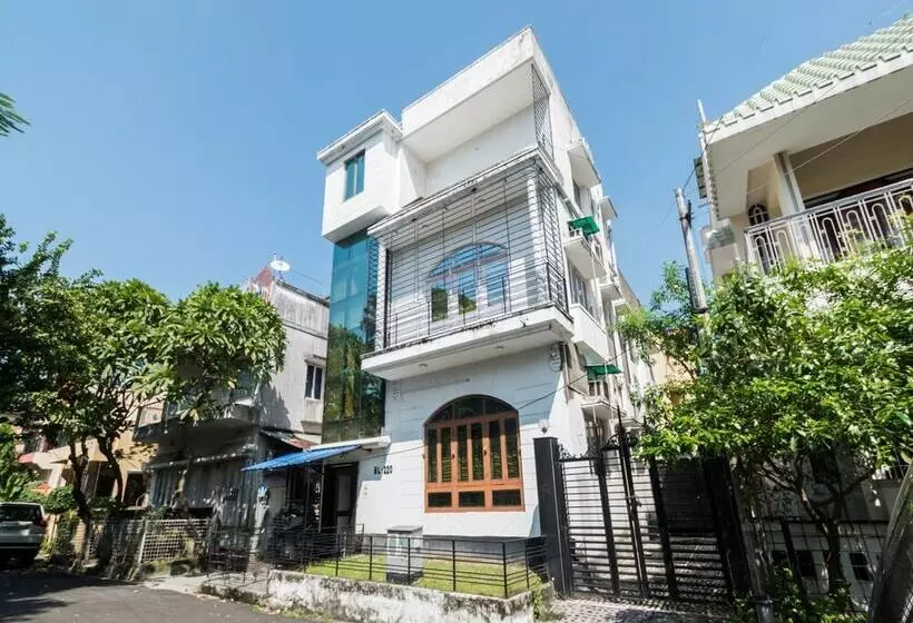 簡易ホテル Tulip Guest House