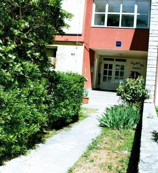 Hostel Amfora