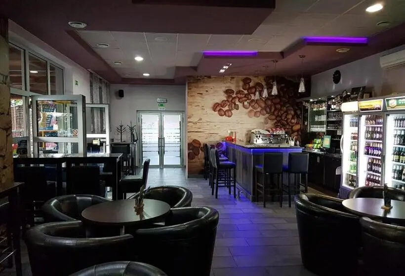 Hostel Kristal