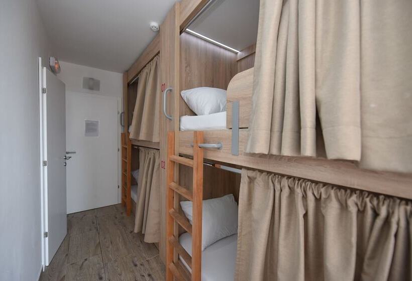 Hostel Zrce   Adults Only