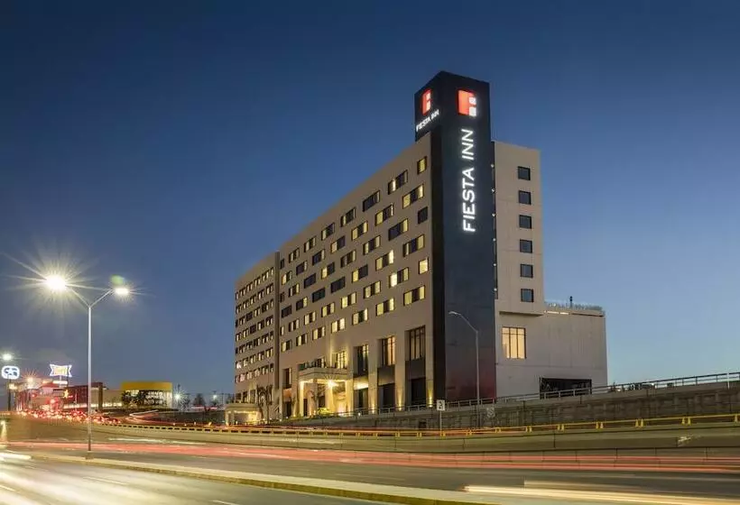 هتل Fiesta Inn Chihuahua Fashion Mall