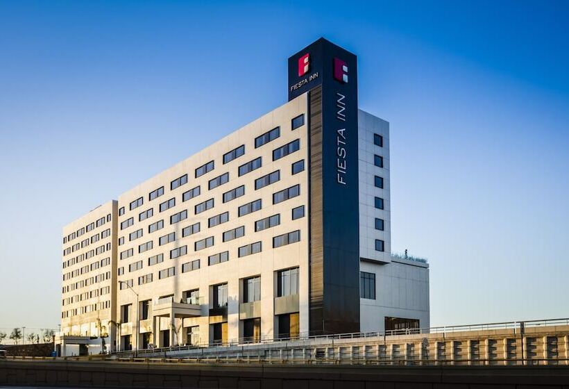 هتل Fiesta Inn Chihuahua Fashion Mall