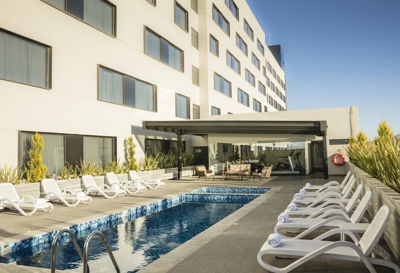 هتل Fiesta Inn Chihuahua Fashion Mall