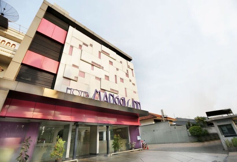 Hotel Collection O Manggis Inn