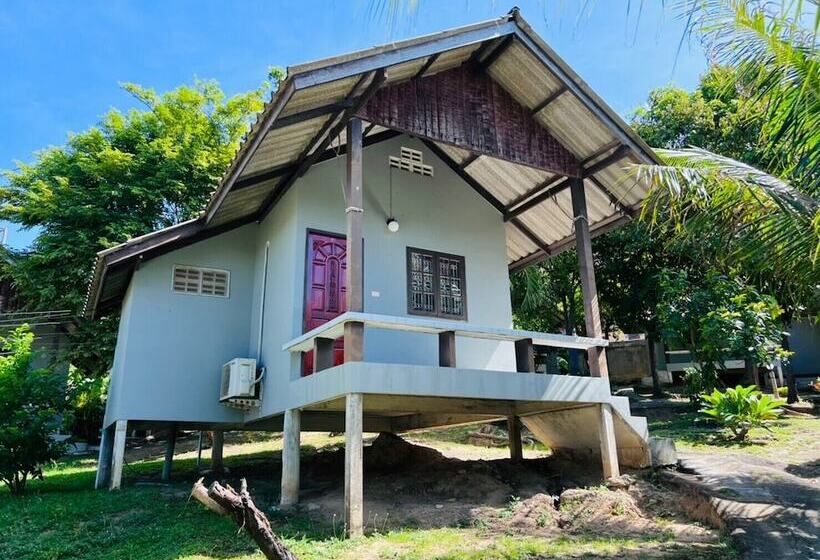 فندق Phupha Bungalow Haad Rin