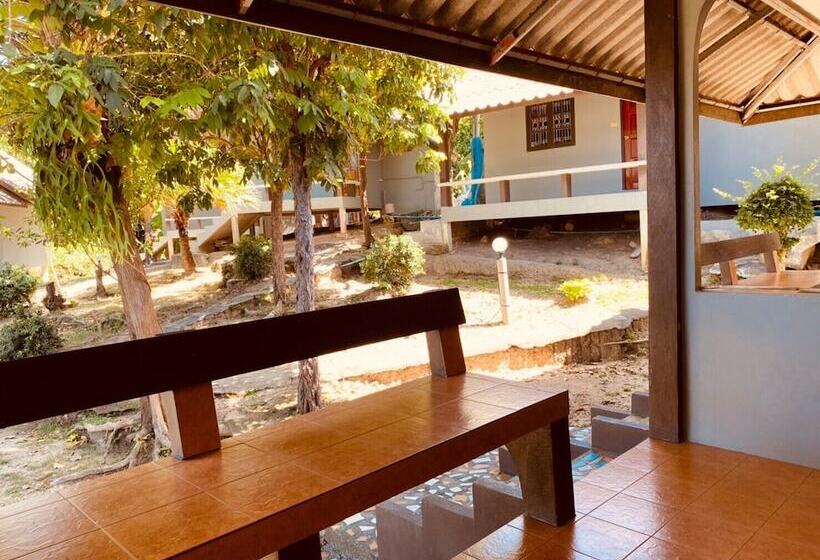 فندق Phupha Bungalow Haad Rin