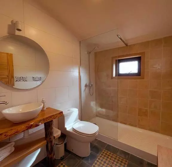 Hotel Refugio Pullao