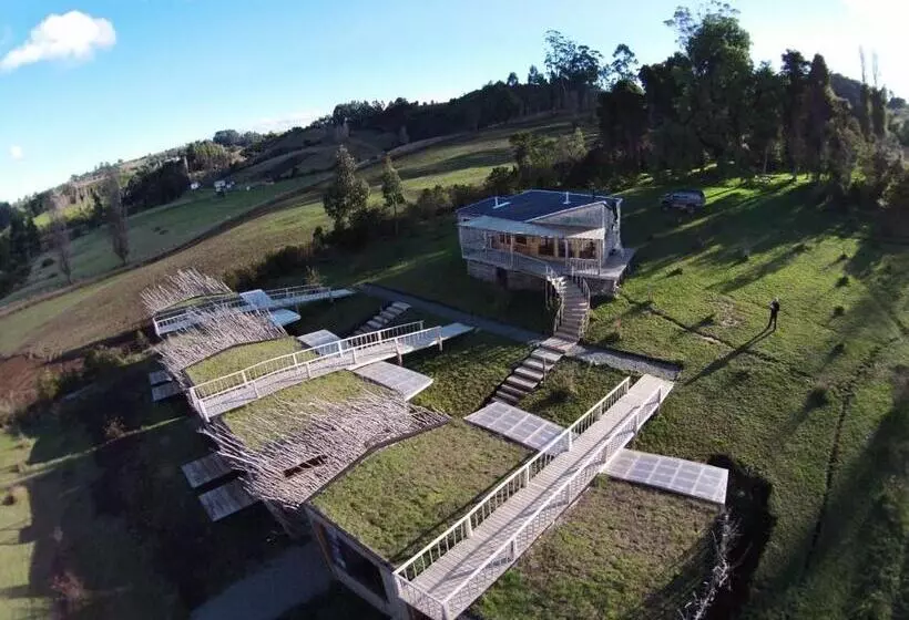 Hotel Refugio Pullao