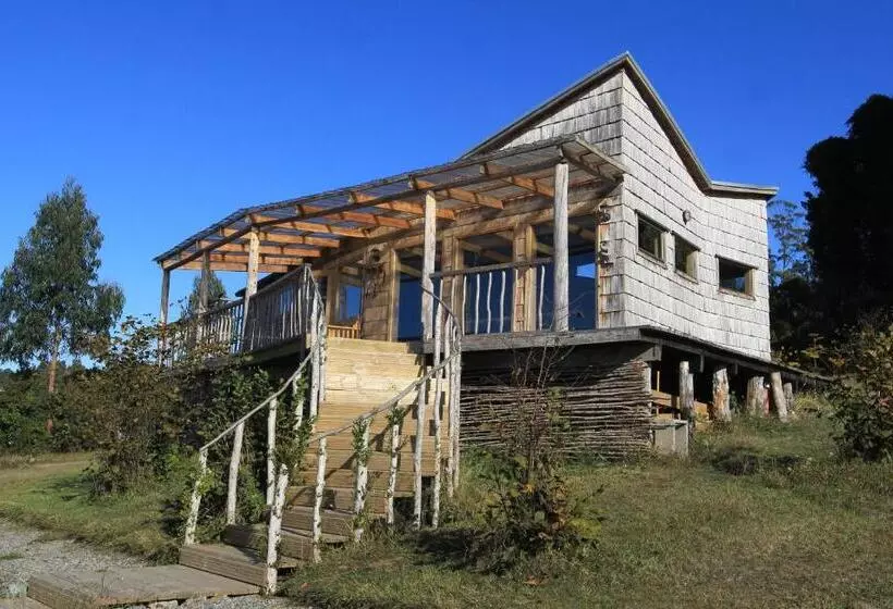 Hotel Refugio Pullao