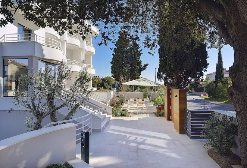 בית מלון כפרי Residence Rovinj