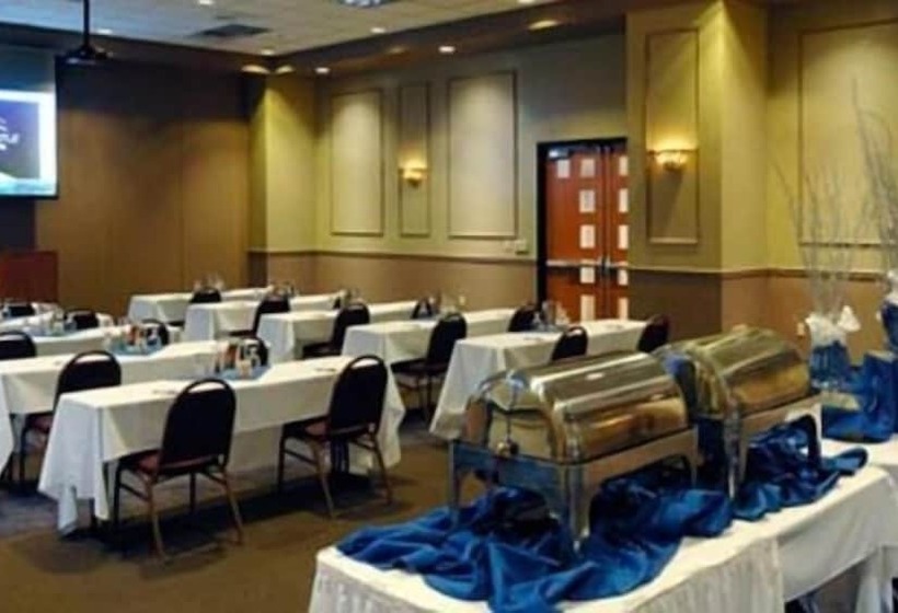 ホテル The Lodge At Cliff Castle Casino