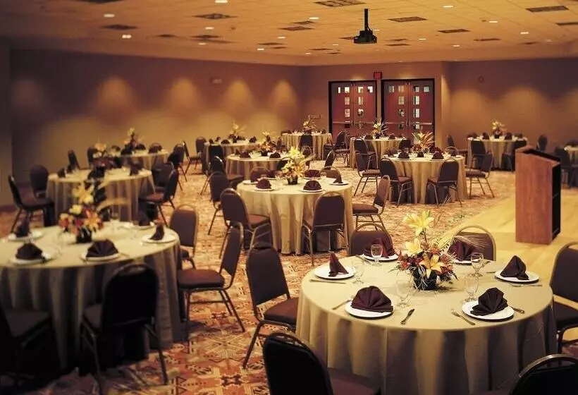 Hotelli The Lodge At Cliff Castle Casino