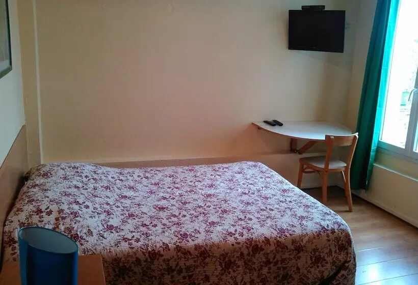 ホテル Victor Hugo