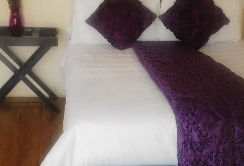 Kabelo Bed & Breakfast