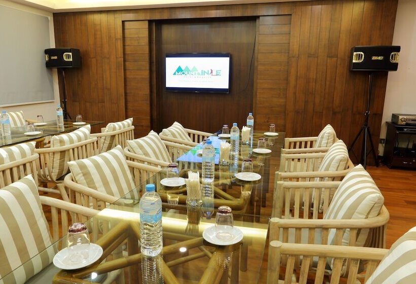 Mount Inle Hotel & Resorts