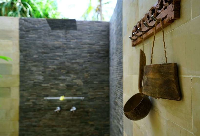 پانسیون Gili Luxury Villa