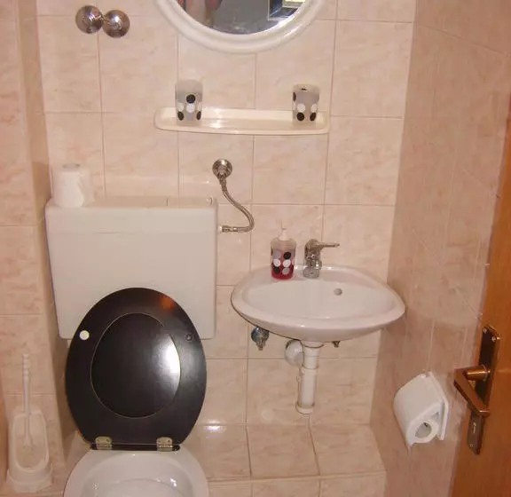پانسیون Rooms Roso